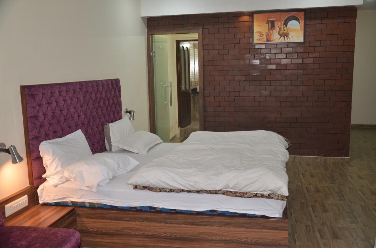 Hotel Khajuraho Regency Bhópál Exteriér fotografie